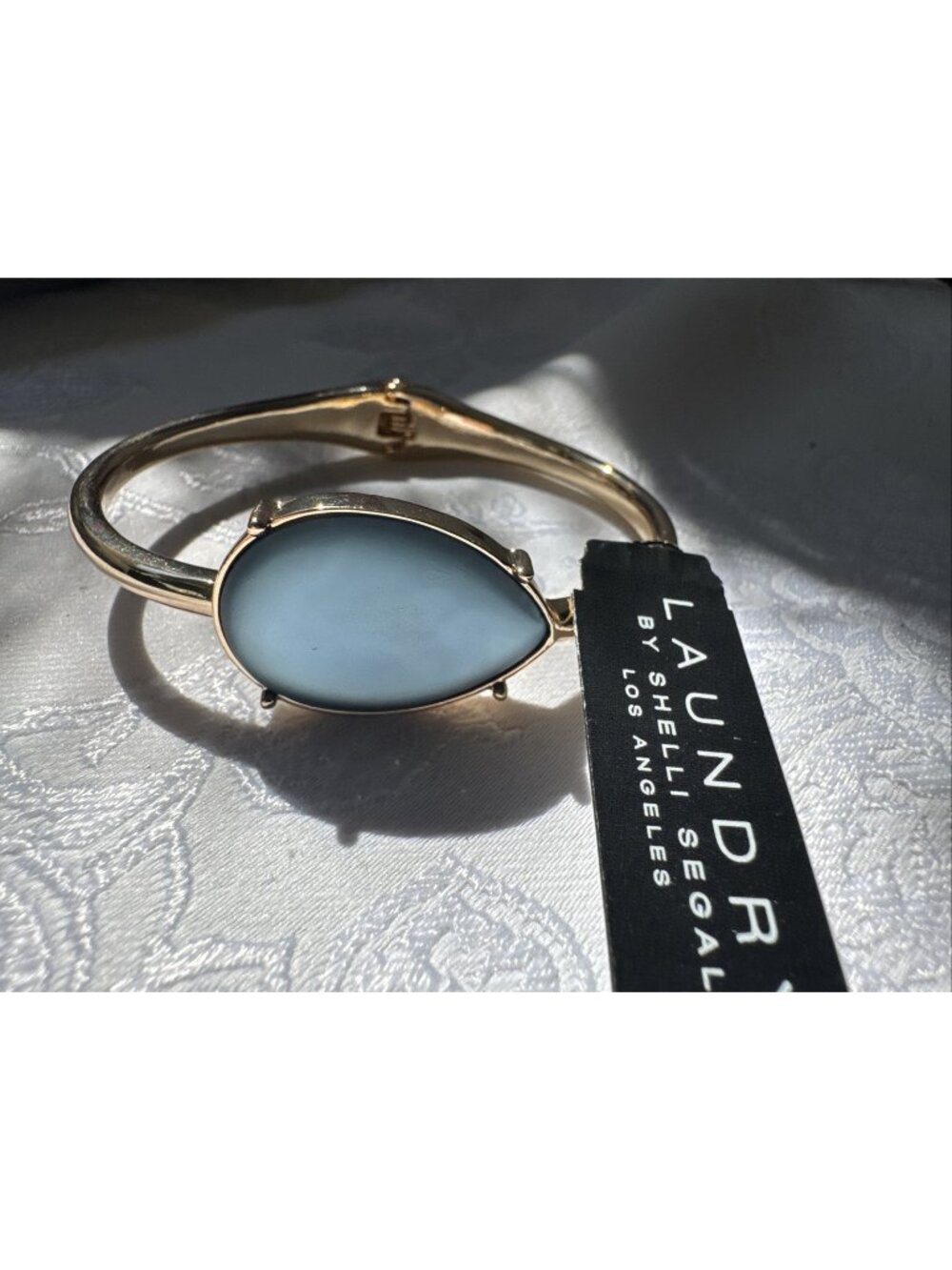 Laundry by Shelli Segal Blue Gold Tone Oval Stone Hinge Bangle Bracelet NEW NWT